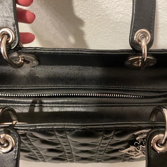 ❤️SOLD❤️Medium Lady Dior - Picture 5 of 17
